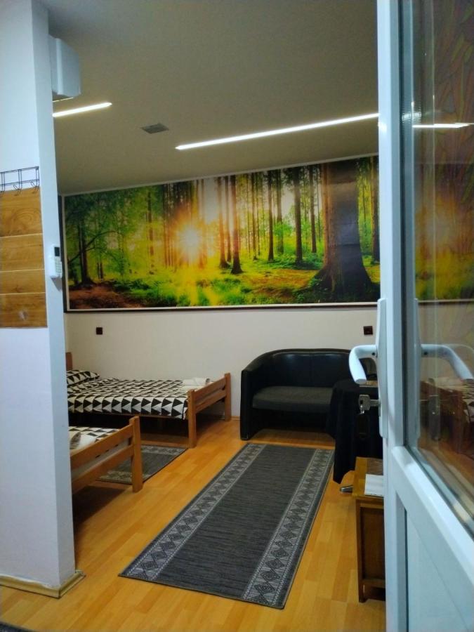 Fun Rooms Sobe Prenociste Borca Bagian luar foto